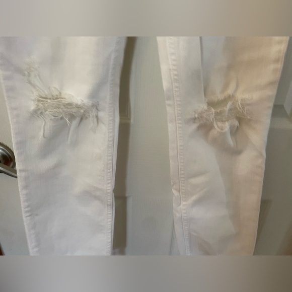 MOTHER “The Flirt” Mid Rise White Distressed Skinny Leg Ankle Jeans - Picture 4 of 5